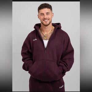 Comfrt Zip-Up Hoodie Sweater in Maroon